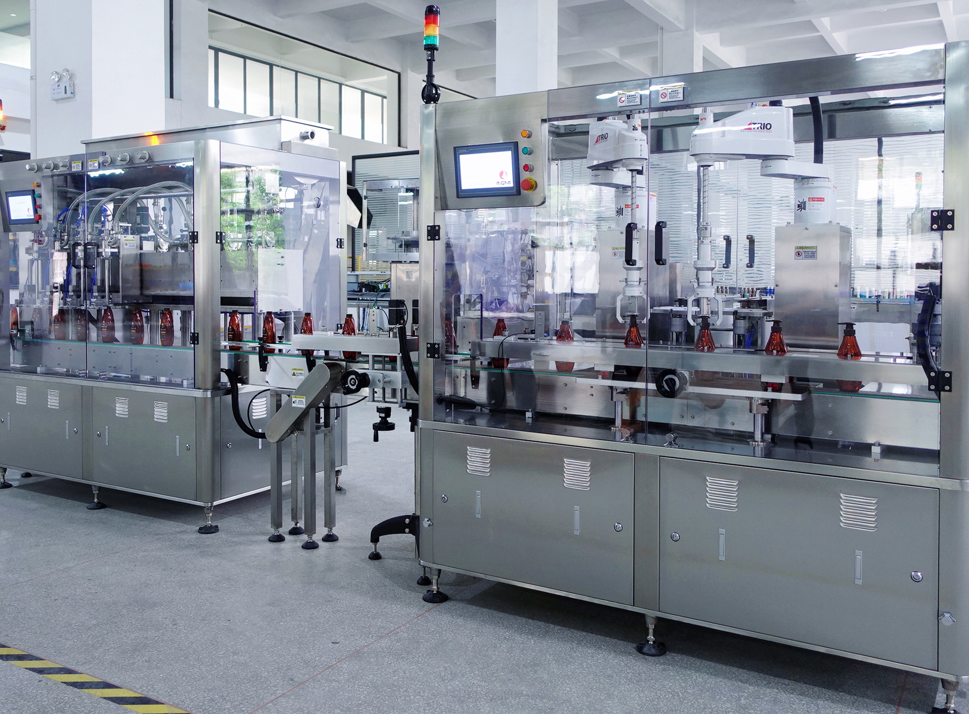 RGA-DTG90 Automatic Tracking Servo Filling and Robotic arm capping line